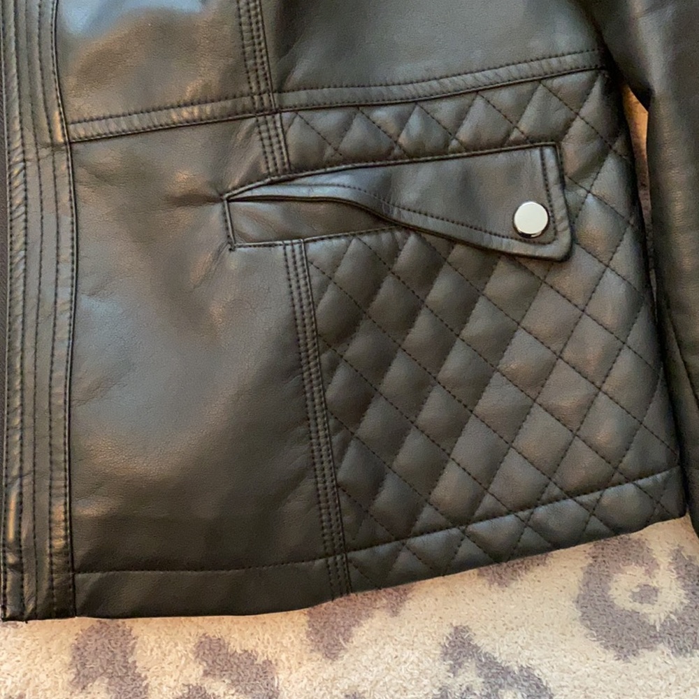 Faux leather jacket - Picture 3 of 4